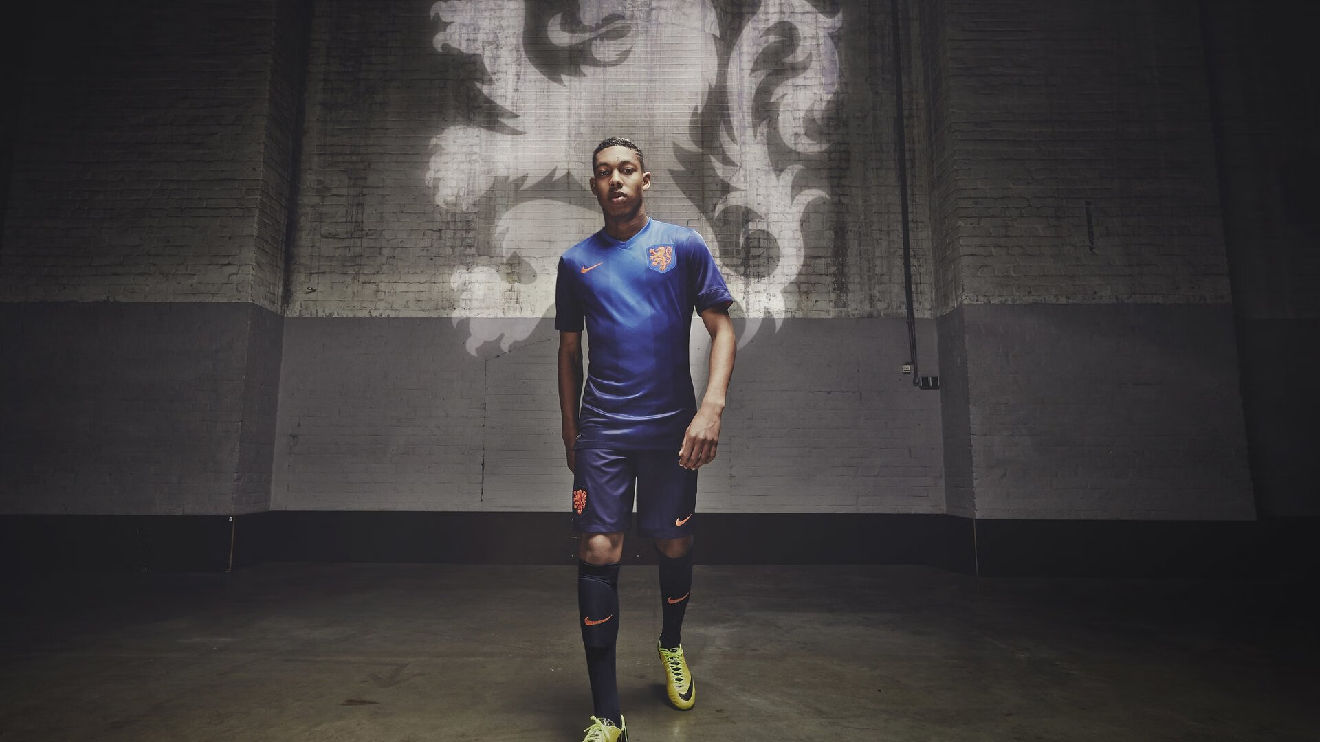 勒沃库森2-2沃尔夫斯堡，特拉普和赫尔佐格各入一球，勒沃库森 沃尔夫斯堡