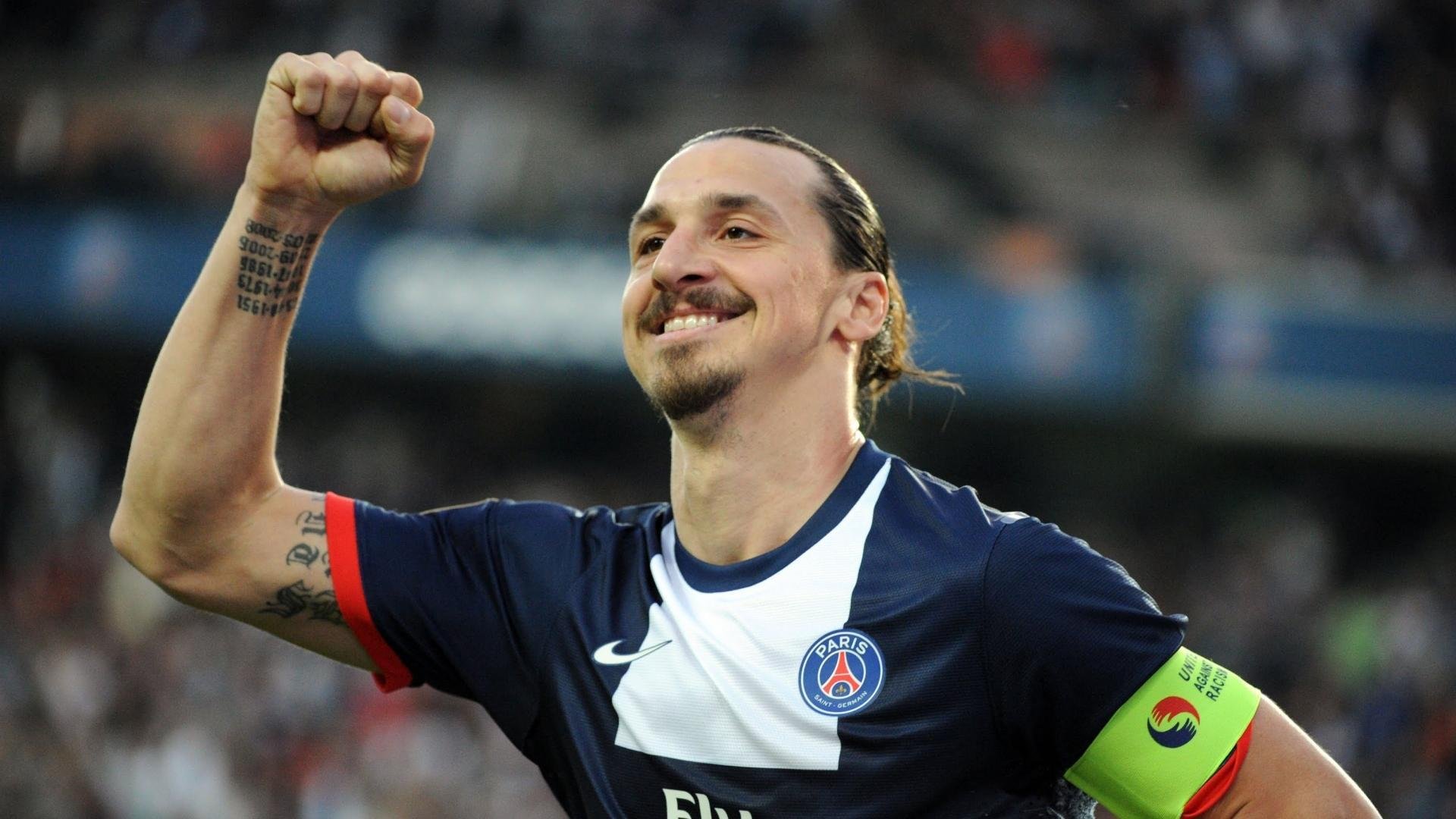 赛季精彩瞬间:从进球到绝杀,精彩不容错过,赛季最佳进球